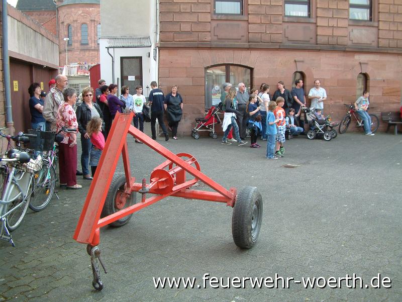2011-04-30 Maibaumaufstellung (24).JPG